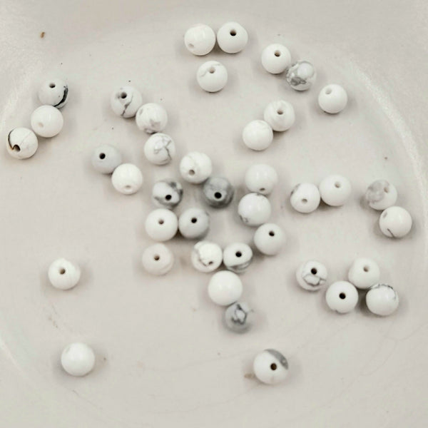 Howlite 4mm Round 20 Pack