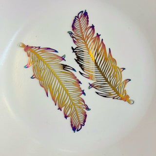 Charm-Rainbow Etched Feather