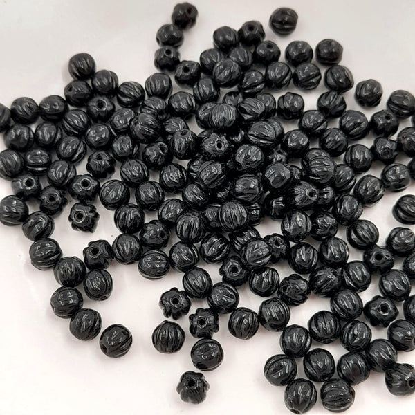 Czech Glass 4mm Melon Black