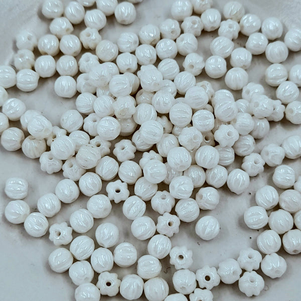 Czech Glass 4mm Melon White With Lustre Finish