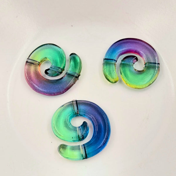Resin Koru Feature Bead Green/Purple 23mm