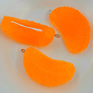 Resin Mandarin Segment Pendant 42x23x17mm Orange