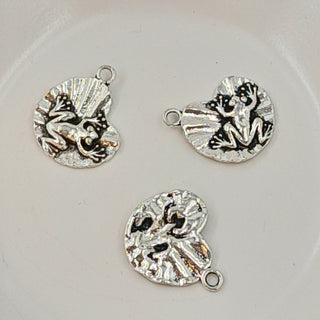 Charm - Antique Silver Frog On Lily Pad