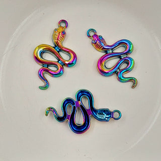 Charm - Metal Snake Variegated Colour 30mm