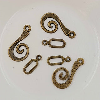 Findings - Hook & Eye Clasp Spiral Pattern Antique Gold