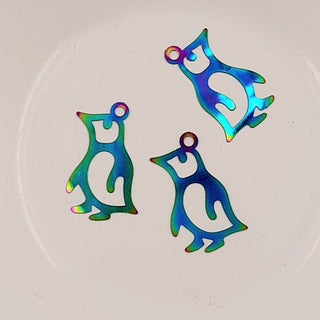 Charm - Metal Penguin Variegated 25mm