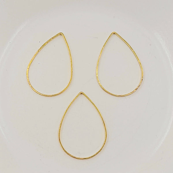 Findings - Thin Metal Teardrop Shaped Closed Loop Gold