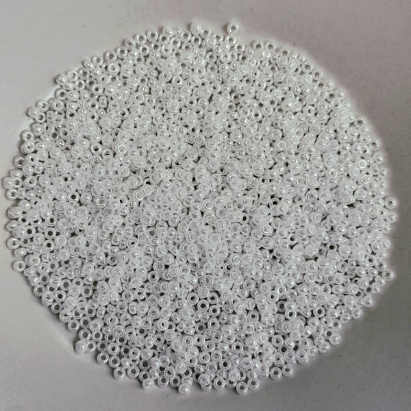 Miyuki Seed Beads Size 11 White Pearl 7.5gm Bag