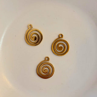 Charm-Gold Flat Spiral
